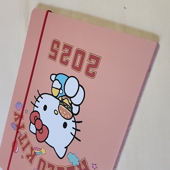 Brand new 2025 17th Months Saniro Hello Kitty  planner notebook - Picture 4 of 16